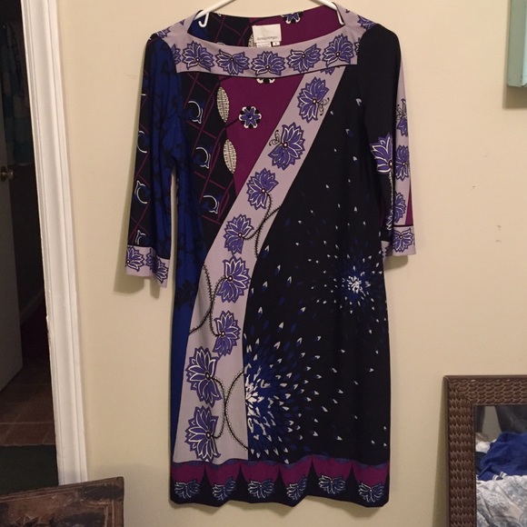 Donna Morgan short boho floral/unique dress size 4