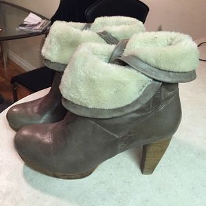 Adorable leather with faux fur lined booties