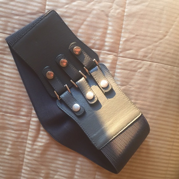 ***FLASH SALE!!*** Wide cinch corset belt