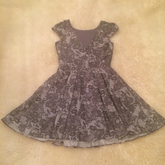Betsey Johnson dress - Picture 2 of 3
