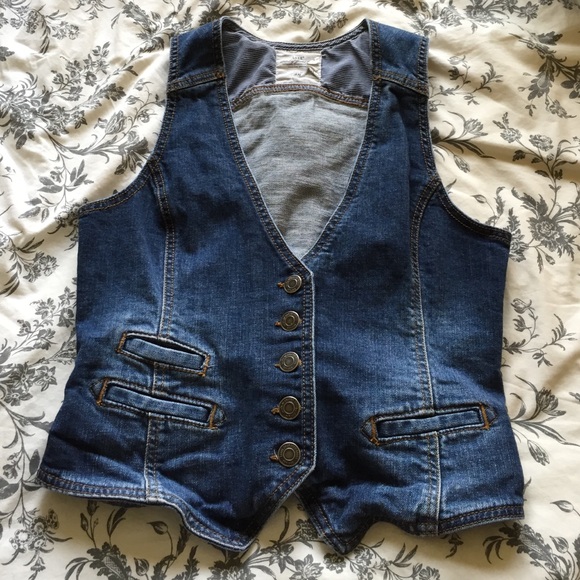 Denim button down vest