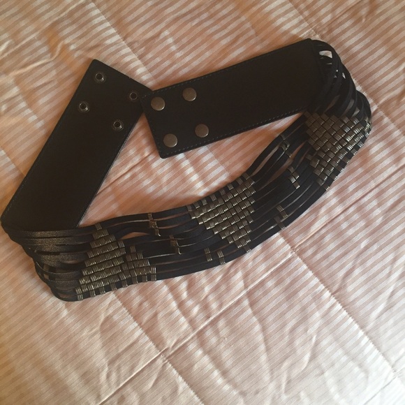 High waisted brass metal Triangle belt