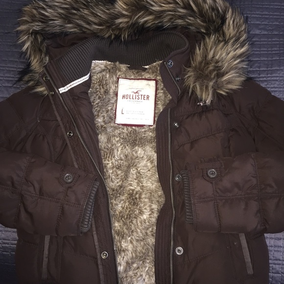 Hollister feather down jacket size large