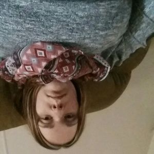 Meet your Posher, Deanna