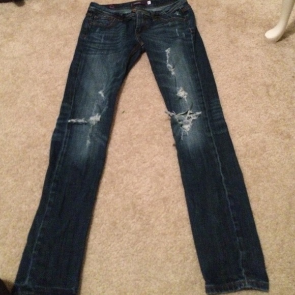 Dark wash Vigoss skinny jeans