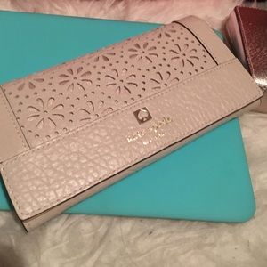 Kate spade wristlet/Wallet