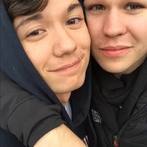 Meet your Posher, Chase