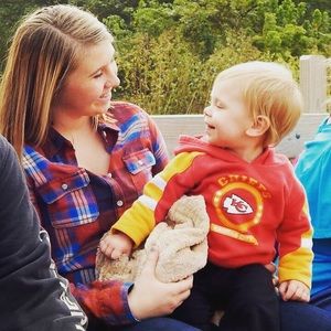 Meet your Posher, Kenzie