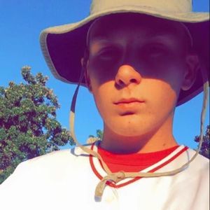 Meet your Posher, Dylan