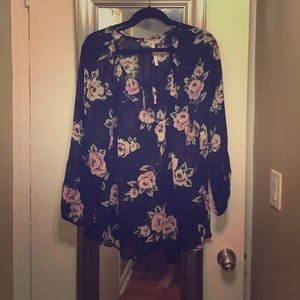 LC Lauren Conrad flowery blouse