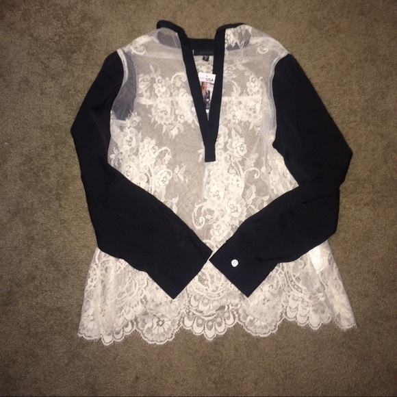 Lace and black Karen Kane top - BNWT