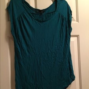 ❌Sold❌Gap Turquoise Top