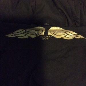 victorias secret yoga pants!