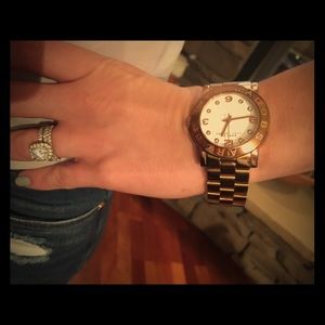 Marc Jacobs rose gold watch.