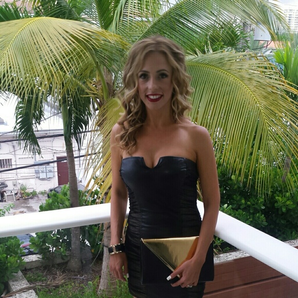 Meet your Posher, Shawna - Picture 2 of 2