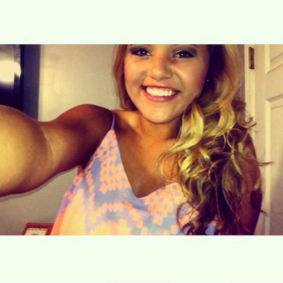 Meet your Posher, Savannah deeann - Picture 1 of 1