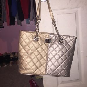 Nine West medium-large sized shoulder purse