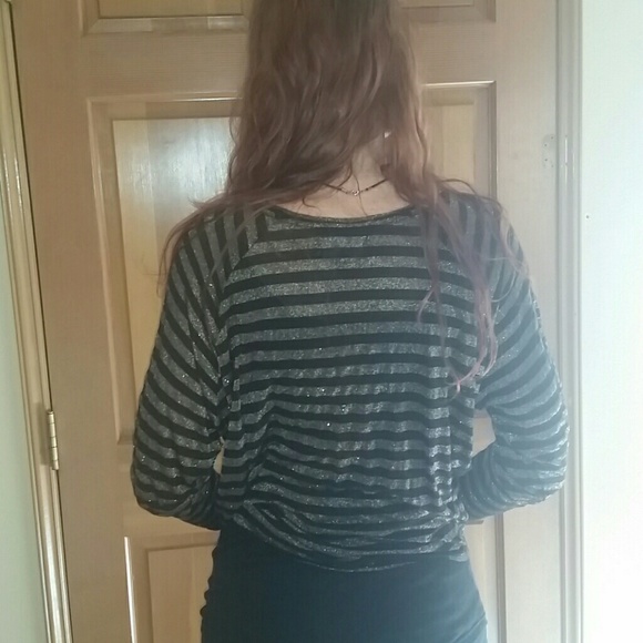 PJK party shirt - Picture 4 of 4