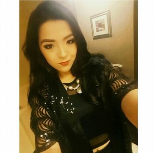 Meet your Posher, Jeniece