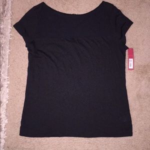 Women's black shirt