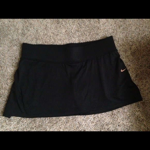 Nike run skirt