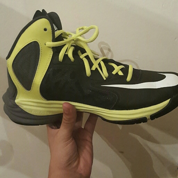 nike hyper dunk sneakers! - Picture 2 of 3