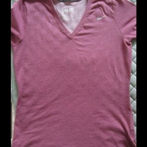 Nike workout Tee. Bundle for more savings! ⛹🏾👚🚴