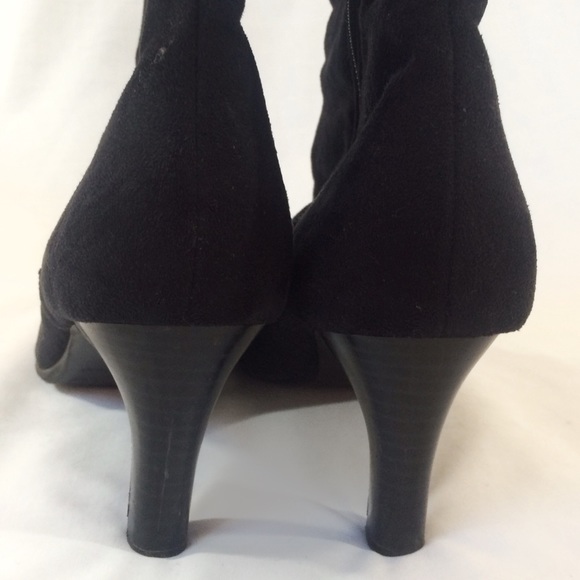❗️SALE❗️Black Suede Heeled Dress Boot - Picture 3 of 4