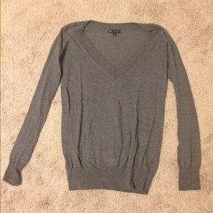 Gap Gray Sweater-- Partially Cashmere