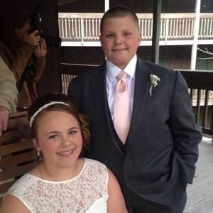 Meet your Posher, Leslie