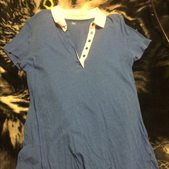 Gap extra long collared tee - Picture 1 of 3