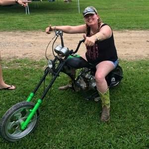 Meet your Posher, Joyce