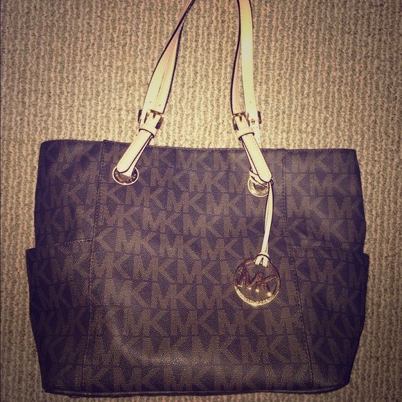 Michael Kors Jet Set Logo Tote
