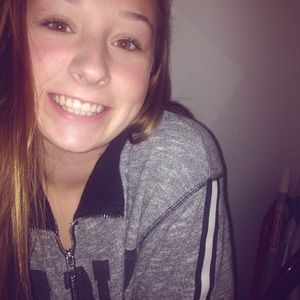 Meet your Posher, Mackenzie