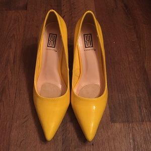Never used yellow heels