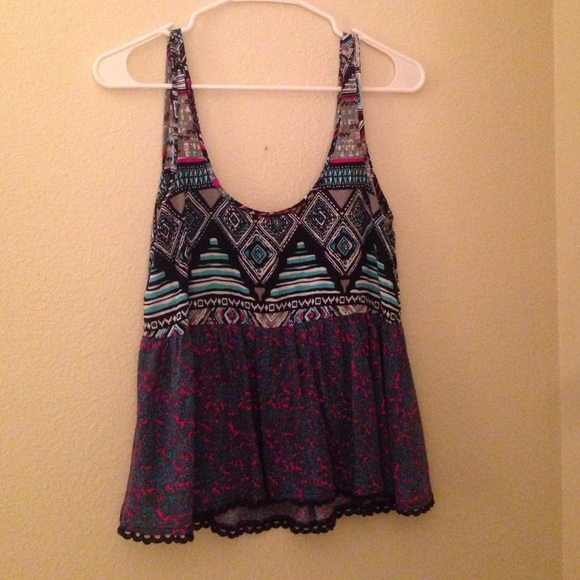 fun, flowy peplum tank - Picture 1 of 1