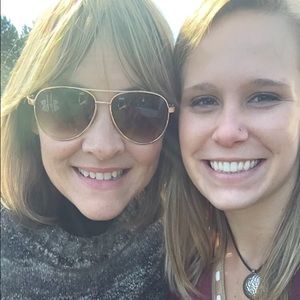 Meet your Posher, Madi