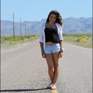 Meet your Posher, Caroline