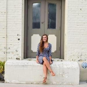 Meet your Posher, Carly