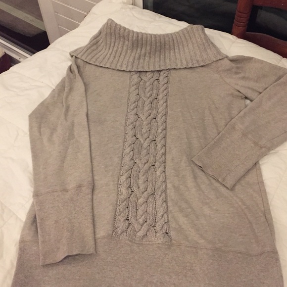 Cozy and cute lounge wear.