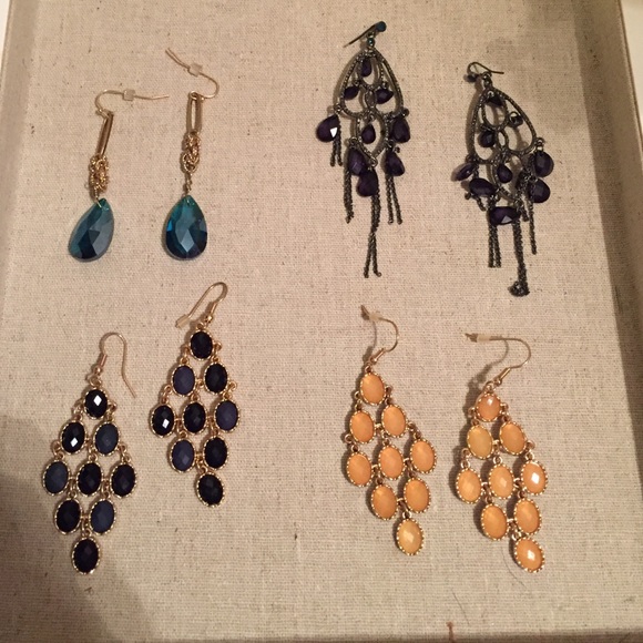 Earring bundle from limited and forever 21