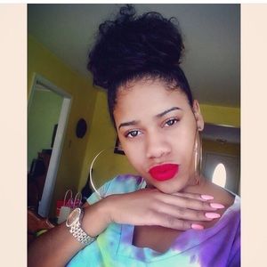 Meet your Posher, Jalyn