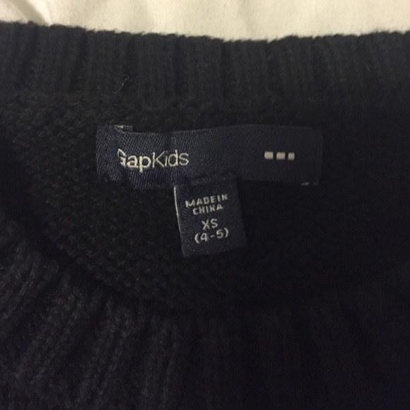 black sckull sweater - Picture 2 of 3