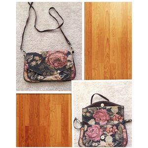 PRICE DROP! Forever 21 vintage purse