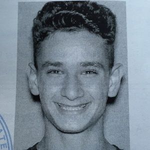 Meet your Posher, Hratch