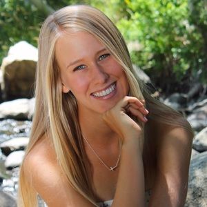 Meet your Posher, Tori