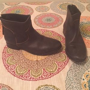 STEVEN by Steve Madden booties