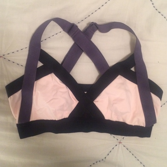 Color Blocked Community Bra