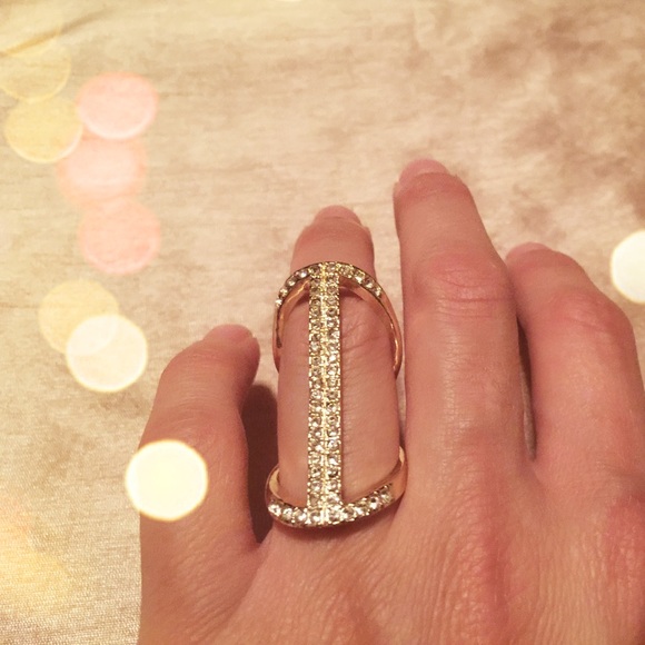 Express size:7 ring - Picture 3 of 3