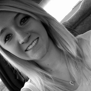 Meet your Posher, Leah